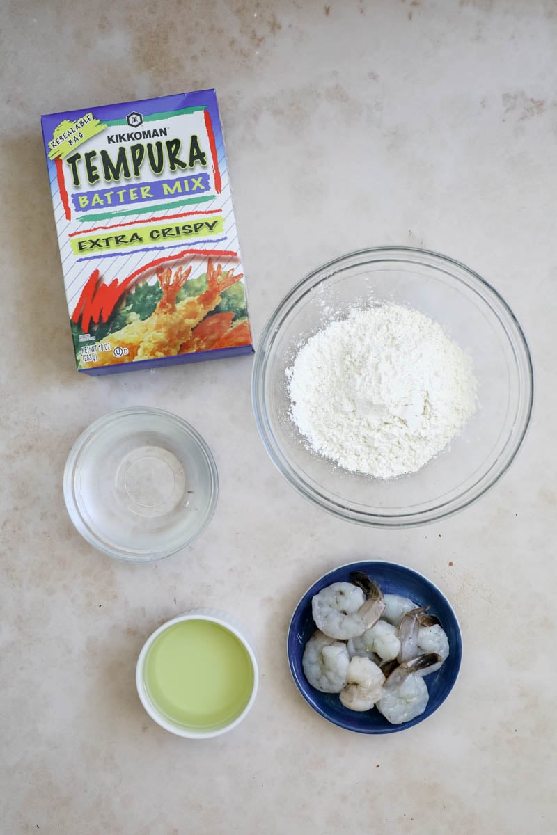 ebi shrimp tempura ingredients with flour, shrimp, oil, and water.