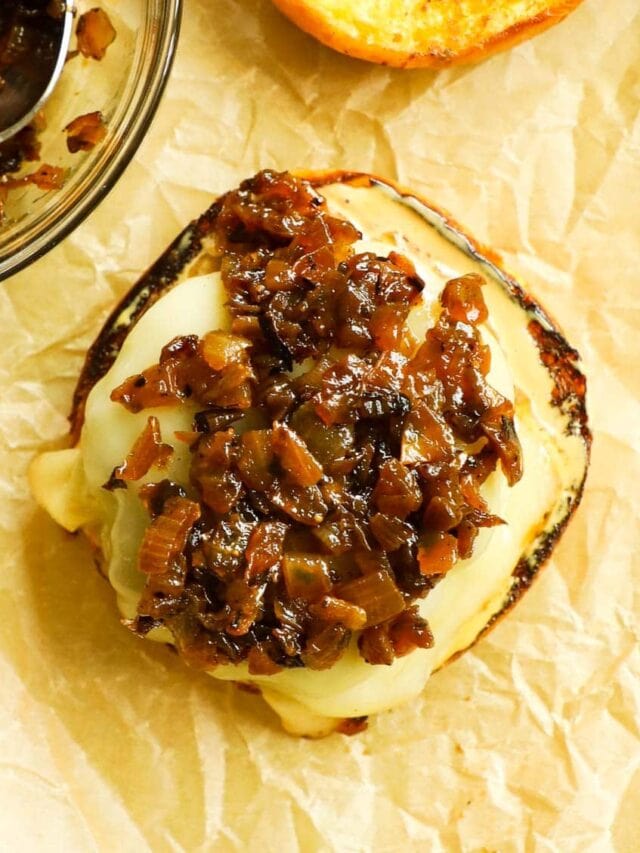 cropped-how-to-caramelize-onions-for-burgers-the-heirloom-pantry-2.jpg