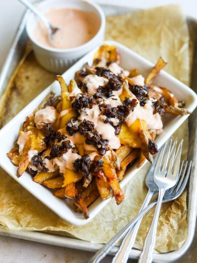 cropped-in-n-out-animal-style-fries-copycat-recipe-the-heirloom-pantry-03.jpg